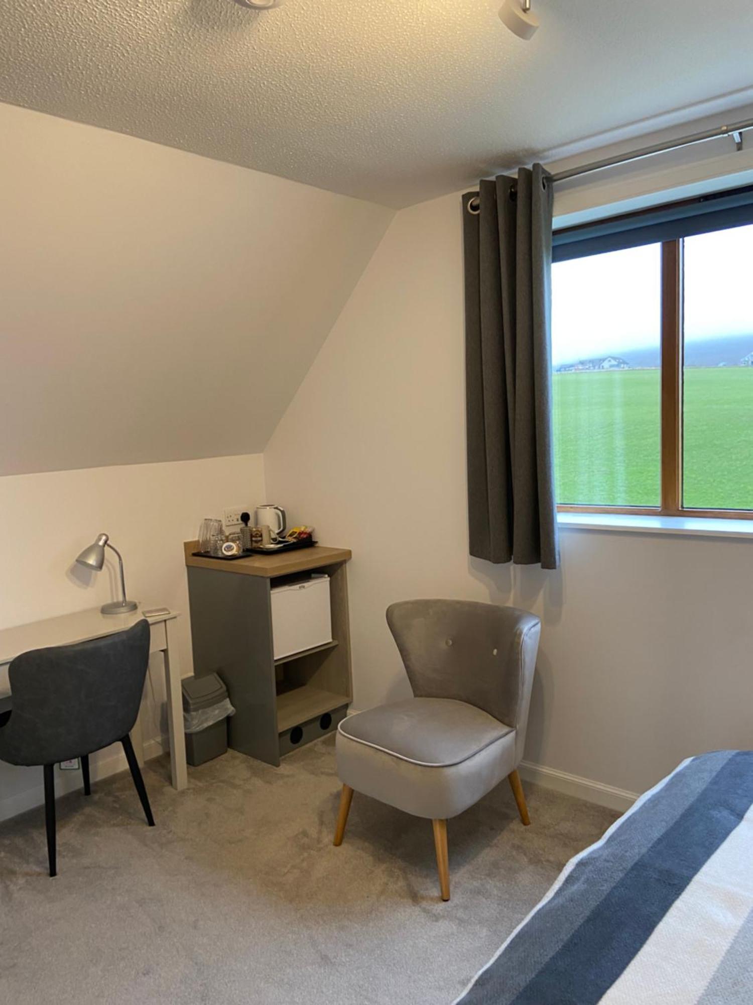 אורקני Aultnagar Accommodation מראה חיצוני תמונה